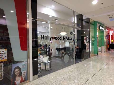 Photo: Hollywood Nails